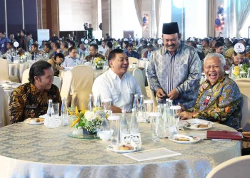 Pj Gubernur Banten Al Muktabar Hadiri Seminar Nasional Pembangunan Giant Sea Wall