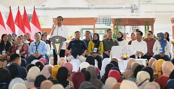 Presiden Jokowi Apresiasi Keberhasilan PNM Mekaar Angkat Derajat Perempuan Prasejahtera