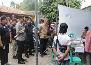 Kapolres Metro Tangerang Kota Pastikan PSL di 13 TPS Berjalan Aman dan Lancar