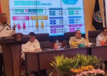 Hadiri Forum Gabungan 7 Kecamatan, Wali Kota Tangsel Dorong RW MANTAP Diperluas