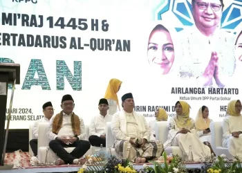 Airlangga Hadiri Isra Mi’raj di Serpong Tangsel, Ajak Kader dan Simpatisan Partai Golkar Rajin Baca Qur’an Jelang Pemilu