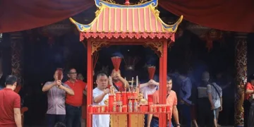 Klenteng Boen Tek Bio di Kota Tangerang Diserbu Masyarakat