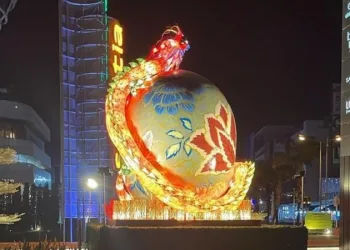 Gading Serpong Gempar dengan Kemunculan Telur Naga Raksasa!