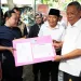 Santunan Petugas KPPS, Pj Gubernur Al Muktabar: Kita Pastikan Kebutuhan Pelayanan Dasar Keluarga Terpenuhi