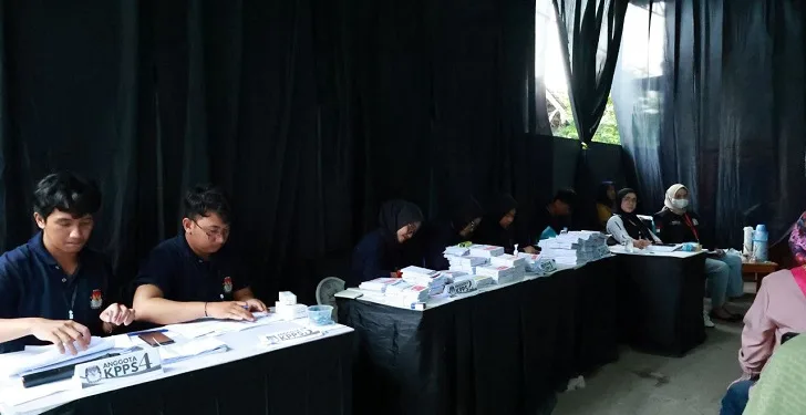 84 Personil Polisi Kawal Pemungutan Suara Lanjutan di Pondok Aren Tangerang Selatan