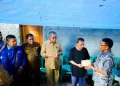 Benyamin Serahkan Santunan Kematian Jasa Raharja Korban Kecelakaan Bus di Tol Cipali