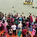 Jelang Ramadhan, Warga Kota Tangerang Keramas Bareng di Sungai Cisadane