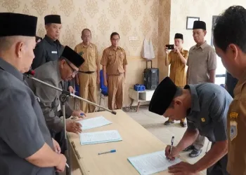 Sekda Pandeglang Lantik Tiga Pejabat Fungsional Pengawas Penyelenggara Urusan Pemerintah Daerah