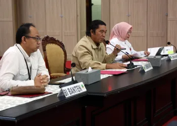 Kendalikan Inflasi, Pj Gubernur Banten Al Muktabar Jaga Stok dan Harga Pangan Saat Ramadan