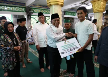Safari Ramadan 1445 H, Pj Gubernur Banten Al Muktabar: Kesatuan Pemerintah dan Masyarakat Jadikan Pembangunan Lancar