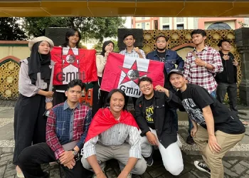 GMNI UIN Jakarta Tebar Kebaikan di Bulan Ramadhan dengan Marhaenis Berbagi Vol.2