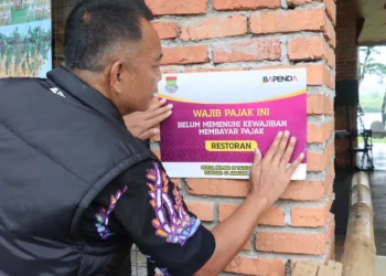 Pemkab Tangerang Tertibkan Penunggak Pajak dengan Stiker dan Baliho