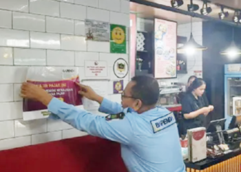 Restoran Delico di Terminal 3 Bandara Soetta Tangerang Kembali Ditempel Stiker "Belum Bayar Pajak"