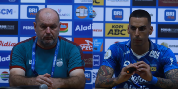 Persib Harus Tetap Fokus, Alberto dan Bojan Ingatkan Bahaya Berpuas Diri