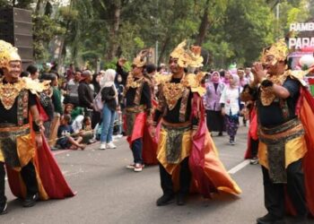 Kabupaten Tangerang Berpartisipasi dalam Parade Mobil Hias Kriya dan Budaya Dekranas 2024