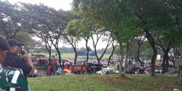 Pesawat Jatuh di Sunburst BSD Serpong, Jalan Boulevard Ditutup Sementara, Ini Identitas Tiga Korban