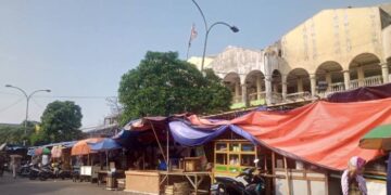 Pj Wali Kota Tangerang Panggil OPD Minta Atasi Banjir, PKL dan Pungli di Pasar Anyar