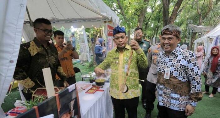 CREATOR: gd-jpeg v1.0 (using IJG JPEG v62), quality = 70?