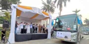 Jamaah Haji Tangsel Kloter 24 Diberangkatkan ke Tanah Suci