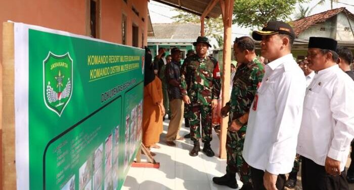 Pangdam Jaya Jayakarta dan Pj Bupati Tangerang Tutup TMMD ke-120 di Sukadiri Tangerang