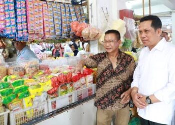 Jelang Idul Adha, Pj Bupati Tangerang Pantau Harga dan Stok Sembako di Pasar Gudang Tigaraksa