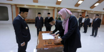 Pj Wali Kota Tangerang Kembali Mutasi Pejabat di Lingkungan Kerjanya