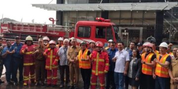 Dinas Damkar Tangsel: Haram Naik Lift Saat Kebakaran!