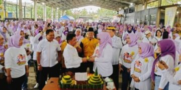 1500 Emak-Emak Dukung Sachrudin Jadi Wali Kota Tangerang di Pilkada 2024