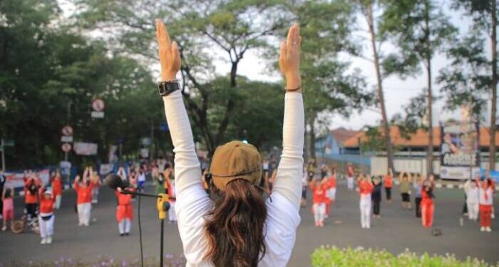 CREATOR: gd-jpeg v1.0 (using IJG JPEG v62), quality = 70?