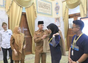 Mahasiswa KKN UGM Inisiasi Pembuatan Home Stay di Wisata Religi Tanara