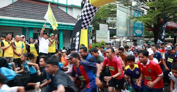 Ribuan Peserta Semarakkan Road to Tangsel Marathon di Ciputat Timur