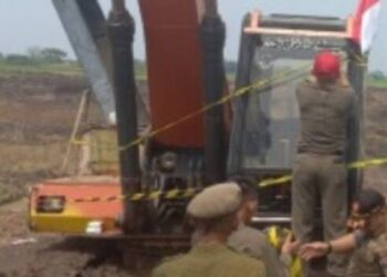 Satpol PP Kabupaten Tangerang Tutup Galian Tanah Ilegal di Desa Gintung Sukadiri