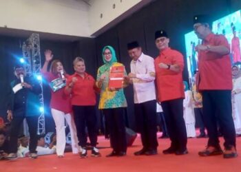 DPP PDIP Deklarasi Bersama Airin – Ade dan Delapan Balon Pemimpin se-Banten