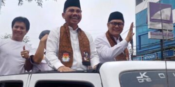 Sachrudin – Maryono Didampingi Ribuan Simpatisan Daftar ke KPU Kota Tangerang