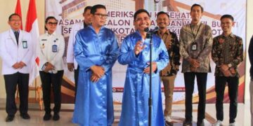 Sachrudin – Maryono Ikuti Tes Kesehatan Calon Kepala Daerah Kota Tangerang