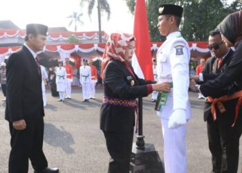 Kukuhkan Paskibraka Tahun 2024, Bupati Serang Ingatkan Jaga Attitude