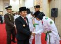 Pj Gubernur Al Muktabar Kukuhkan Paskibraka Provinsi Banten Tahun 2024