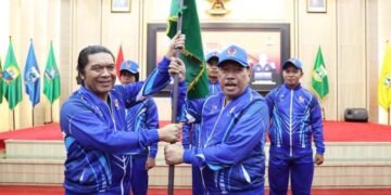 Pj Gubernur Banten Al Muktabar Lepas Kontingen Provinsi Banten untuk PON XXI Aceh-Sumut 2024
