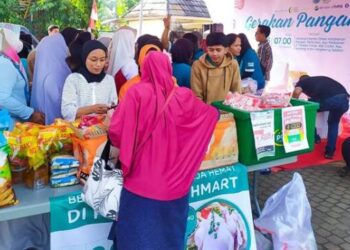 Ribuan Warga Tangsel Serbu Gerakan Pangan Murah, Tekan Inflasi Jelang Akhir Tahun