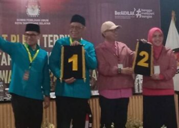 Benyamin – Pilar Dapat Nomor Urut 01, Ruhamaben – Sinta Nomor 02