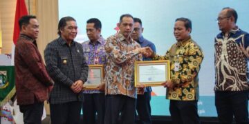 Roadshow Bus KPK di KP3B, Pj Gubernur Banten Al Muktabar: Pendidikan Antikorupsi Perkuat Karakter dan Integritas Siswa