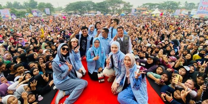 “Politik Gembira" Maesyal-Intan Tuai Simpati Warga di Pilkada Kabupaten Tangerang 2024