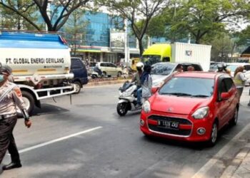 Razia Pajak Kendaraan di Serpong, Ratusan Motor dan Mobil Terjaring