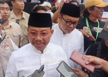 Hujan Deras Tidak Menyurutkan Ribuan Masyarakat Kota Tangerang Ikuti Kampanye Akbar Sachrudin-Maryono