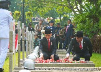 Menteri ATR/BPN Ikuti Upacara Hari Pahlawan, Sematkan Semangat Kepahlawanan