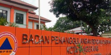 Waspada, Prakiraan Cuaca Pekan ini Berpotensi Hujan, Petir dan Angin Kencang