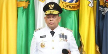 Pj Gubernur Banten Tandatangani Upah Minimum Kabupaten/Kota di Banten Tahun 2025, Segini Besarannya!