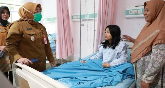 RSUD Balaraja Gandeng JNE untuk Layanan Antar Obat ke Rumah Pasien