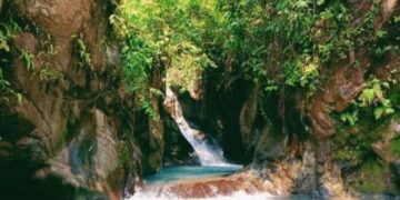 Curug Leuwi Mangrod