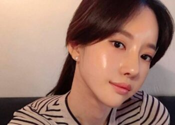 Rahasia Kulit Halus, Bercahaya, dan Sebening Kaca Ala Korea